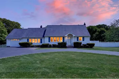 376 S Country Road, Patchogue, NY 11772 - Photo 1