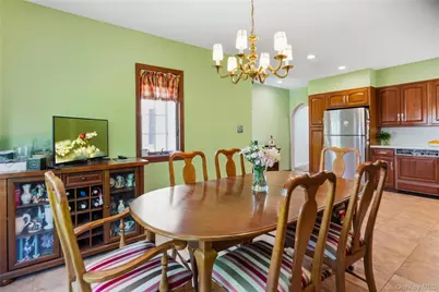 1032 N 6th Street, New Hyde Park, NY 11040 - Photo 13