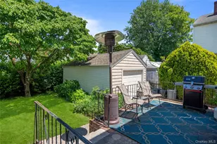 1032 N 6th St, New Hyde Park, NY 11040 - Photo 21