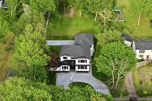 1130 Carlls Straight Path, Dix Hills, NY 11746 - Photo 37
