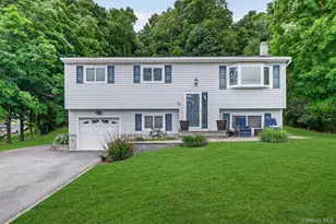 37 Surrey Rd, Chester, NY 10918 - Photo 3