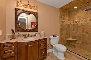 2114 Donna Dr, Merrick, NY 11566 - Photo 19