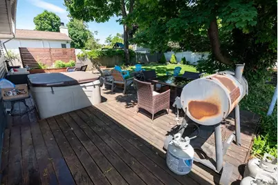 23 Martin Road S, Bethpage, NY 11714 - Photo 21