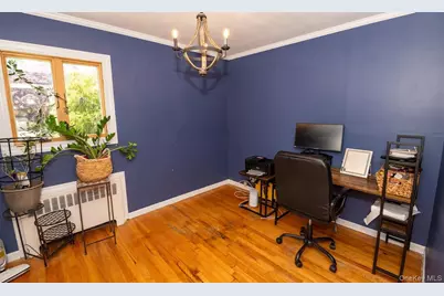 23 Martin Road S, Bethpage, NY 11714 - Photo 13