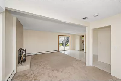 2625 Riverside Drive, Wantagh, NY 11793 - Photo 5