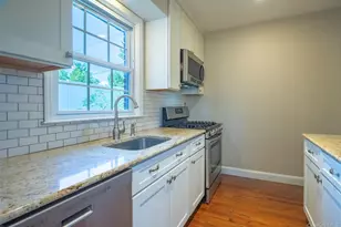172 Hillside Ave, Manhasset, NY 11030 - Photo 7