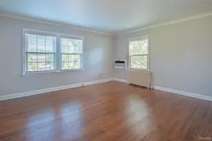 172 Hillside Ave, Manhasset, NY 11030 - Photo 19