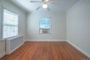 172 Hillside Ave, Manhasset, NY 11030 - Photo 15