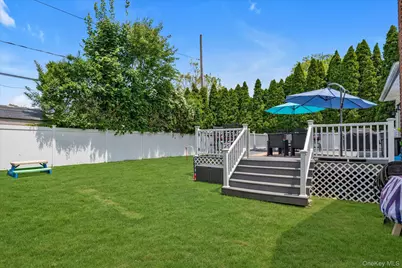 3727 Regent Lane, Wantagh, NY 11793 - Photo 21