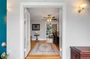 14 Filbert St, Valley Stream, NY 11581 - Photo 5