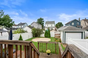 14 Filbert St, Valley Stream, NY 11581 - Photo 29