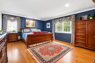 14 Kristi Ln, Lake Grove, NY 11755 - Photo 33
