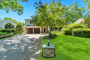 14 Kristi Ln, Lake Grove, NY 11755 - Photo 5