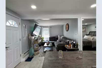 4 Lafayette, Copiague, NY 11726 - Photo 5