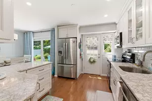 78 Cornell Dr, Smithtown, NY 11787 - Photo 9