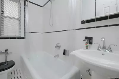 1855 Grand Concourse #51, Bronx, NY 10453 - Photo 11