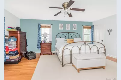 129 Jackson Avenue, Pelham, NY 10803 - Photo 23