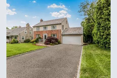 129 Jackson Avenue, Pelham, NY 10803 - Photo 3