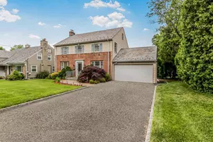 129 Jackson Ave, Pelham, NY 10803 - Photo 3