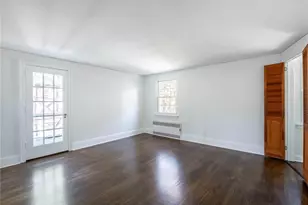 109 Chase Rd, Manhasset, NY 11030 - Photo 23