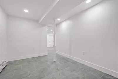 157-12 110th Avenue, Jamaica, NY 11433 - Photo 17