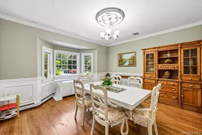 4 Penn Court, East Setauket, NY 11733 - Photo 5