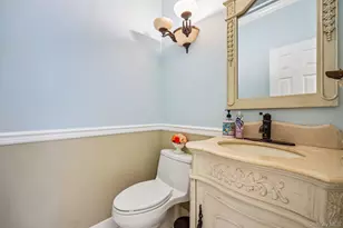 4 Penn Ct, East Setauket, NY 11733 - Photo 7