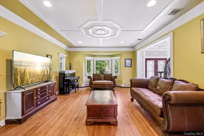 4 Penn Court, East Setauket, NY 11733 - Photo 3