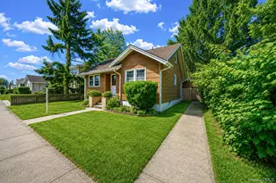 561 Chestnut St, Lindenhurst, NY 11757 - Photo 23