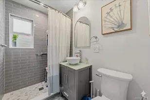 61 Kathwood Rd, Yonkers, NY 10710 - Photo 23