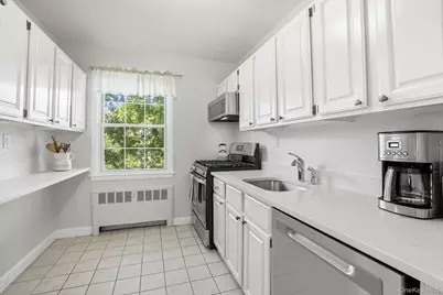 21 Fieldstone Drive #198, Hartsdale, NY 10530 - Photo 9