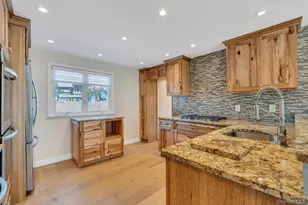 9 Wiggins Ave, Patchogue, NY 11772 - Photo 13