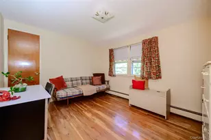 105 N Queens Ave, Massapequa, NY 11758 - Photo 19