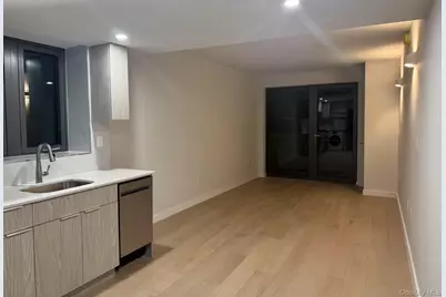 13680 41 Avenue #7D, Flushing, NY 11355 - Photo 1