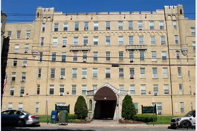 85 Bronx River Road #2K, Yonkers, NY 10704 - Photo 1