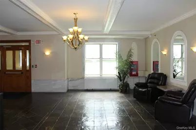 85 Bronx River Road #2K, Yonkers, NY 10704 - Photo 5