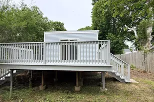 6900 Main Bayview Rd, Southold, NY 11971 - Photo 11