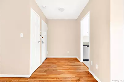 160 Centre Avenue #3M, New Rochelle, NY 10805 - Photo 9