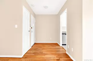 160 Centre Ave, New Rochelle, NY 10805 - Photo 9