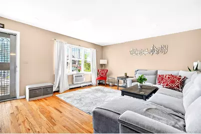 119-23 7th Avenue, College Point, NY 11356 - Photo 23