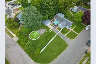 350 S Greene Avenue, Lindenhurst, NY 11757 - Photo 21