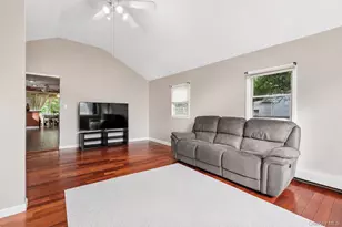 350 S Greene Ave, Lindenhurst, NY 11757 - Photo 5