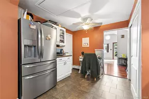 350 S Greene Ave, Lindenhurst, NY 11757 - Photo 37