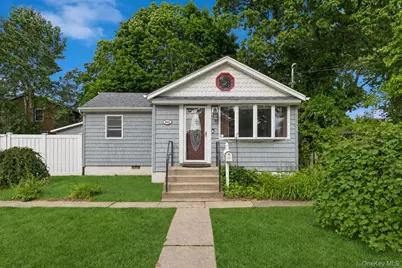 350 S Greene Avenue, Lindenhurst, NY 11757 - Photo 1