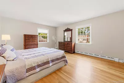 342 Roberts Avenue, Yonkers, NY 10703 - Photo 17