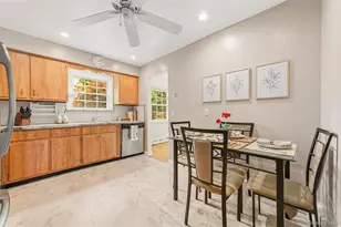 342 Roberts Ave, Yonkers, NY 10703 - Photo 9