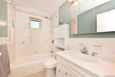 295 Merrick Road #4A, Amityville, NY 11701 - Photo 13