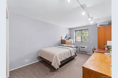 85-10 151 Avenue #2D, Howard Beach, NY 11414 - Photo 13