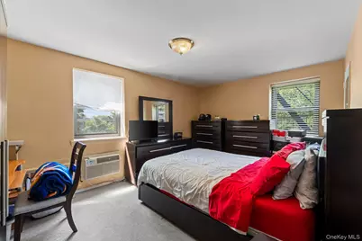 85-10 151 Avenue #2D, Howard Beach, NY 11414 - Photo 15