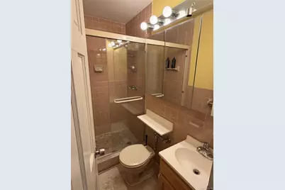 85-10 151 Avenue #2D, Howard Beach, NY 11414 - Photo 5